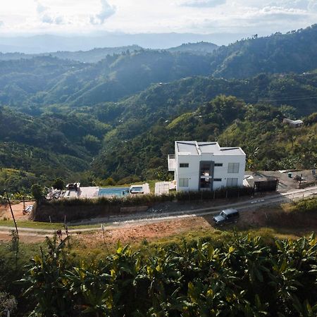 Finca Dona Eva Villa Манисалес Екстериор снимка